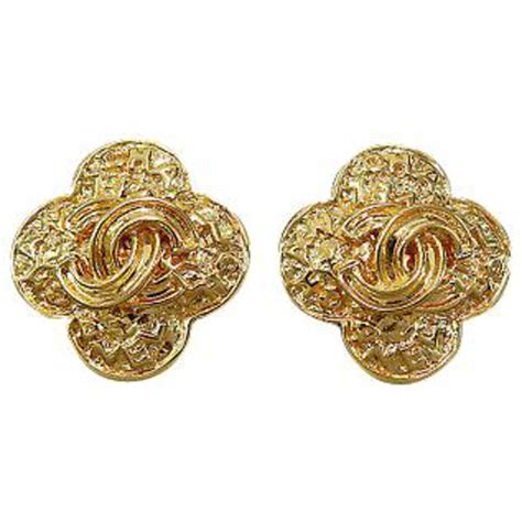 boucle d oreille clip chanel